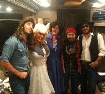 Grace Potter Dresses Up as Dolly Parton for “Jolene” - Cover Me