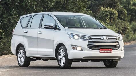 Innova Crysta Hire In Delhi