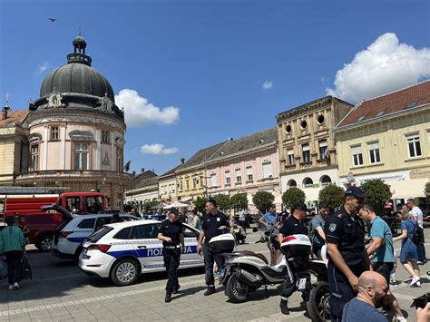 Na Trgu Ire Mileki A Obele En Dan Policije Foto I Video Moj Grad Sm