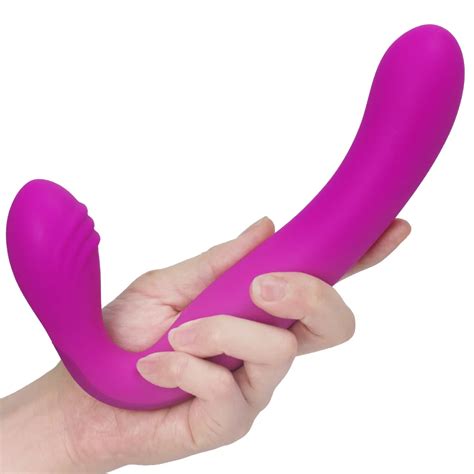 Auf Der Suche Nach Einem Leistungsstarken Dildo Vagina Saugvibrator