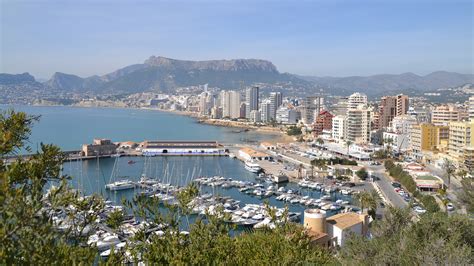 El Puerto De Calp Lamarinaalta