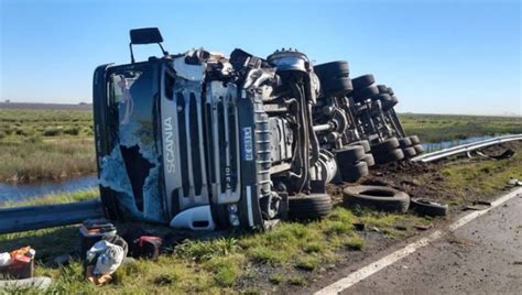 Cinco Muertos En Un Choque Frontal En Ruta Diario Democracia