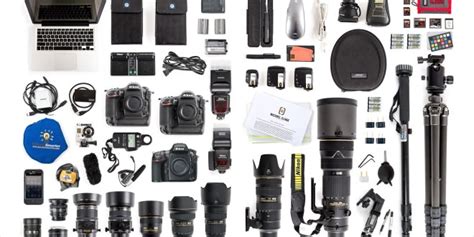 10 best camera accessories every DSLR user must have - Techlustt