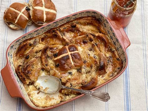 How To Make Hot Cross Bun Bread Butter Pudding Ask Charlie