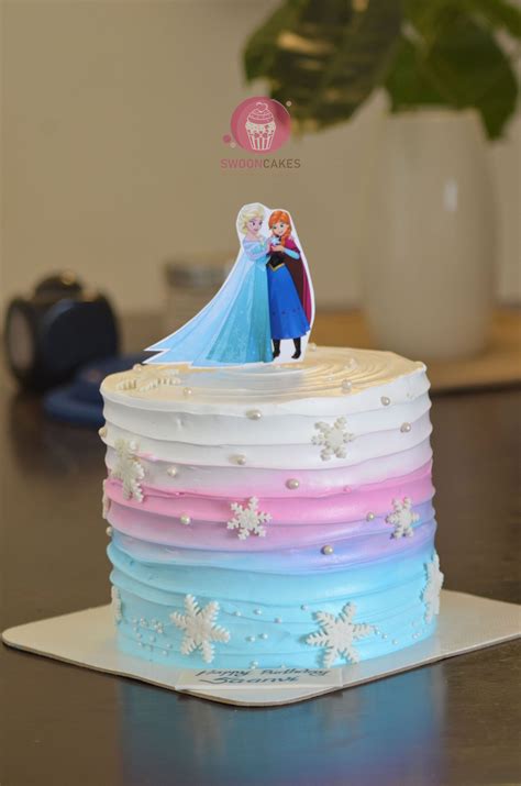 Frozen Elsa and Anna Cake | Swoon Cakes