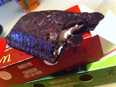 Good Food Toronto: McDonald's Oreo Cookie N' Cream Pie.