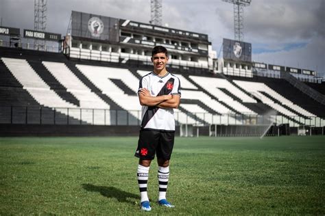 Contrata Es Do Vasco Para Veja Quem Chega Quem Fica E Quem