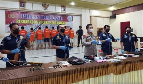 Polres Singkawang Larang Siswa Berkerumun Dan Konvoi Rayakan Kelulusan