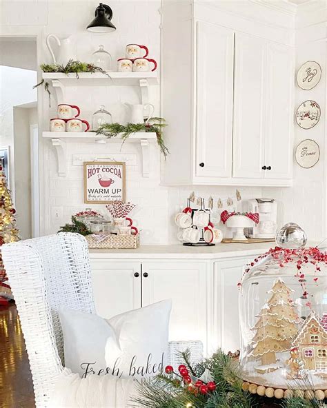 Hot Cocoa Bar Ideas To Spread The Holiday Cheer