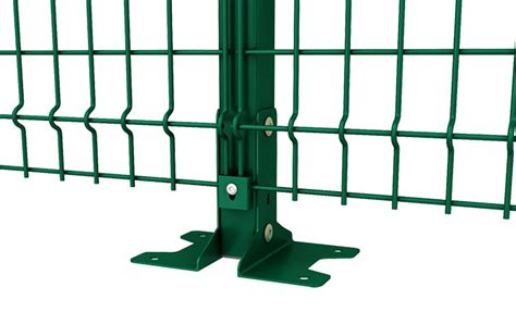 Сетка для забора металлическая в пластике