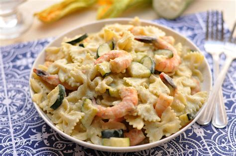 Pasta Cremosa Con Zucchine E Gamberetti Ricetta Veloce E Light