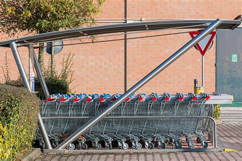 Best Aluminum Shopping Cart Push Cart Stack Stock Photos Pictures