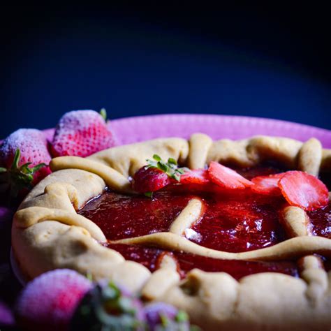 Crostata Vegan Alla Marmellata Di Fragole Taste And Soul