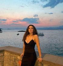 BURCU OZBERK Nude AZNude