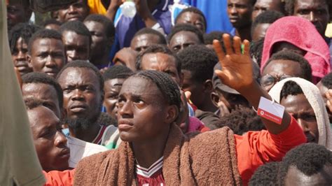 Lampedusa: The uncomfortable reality on Italian island where thousands ...