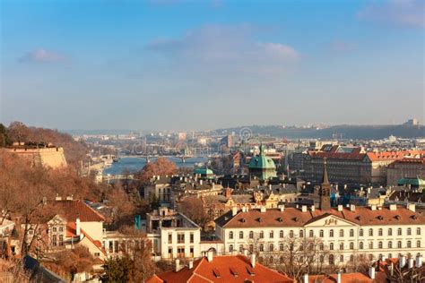 Arquitetura Da Cidade De Praga Rio De Vltava Foto De Stock Imagem