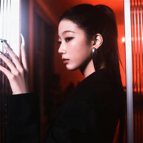 Kazuha Wallpaper 4K Le Sserafim Hot 5K