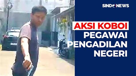 Barbar Pegawai Pn Depok Todongkan Senpi Ke Warga Sindo Siang