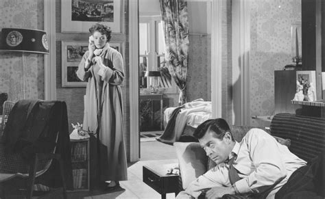 Nowhere to Go 1958: A masterpiece British crime drama