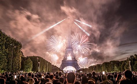 Top 10 Des Plus Beaux Feux Dartifice Du 14 Juillet Sncf