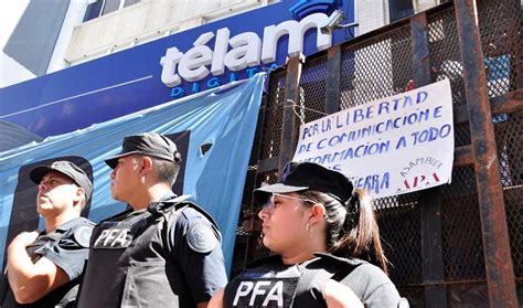 Acto Solidario En Repudio Al Intento De Cierre De La Agencia Télam Nota Al Pie Noticias En