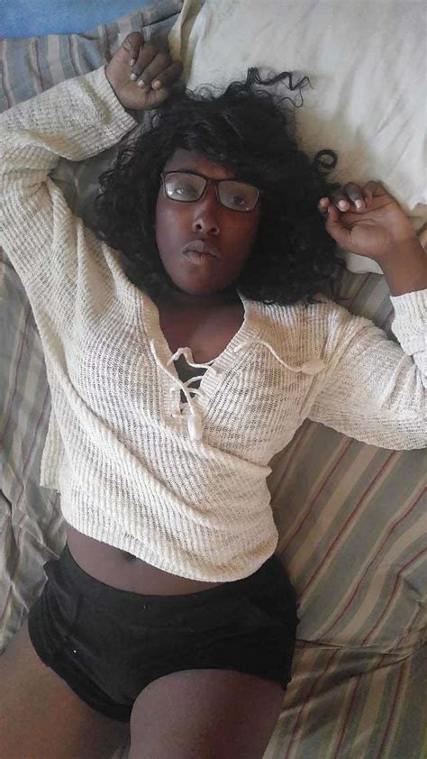 Mature Ebony Shesfreaky