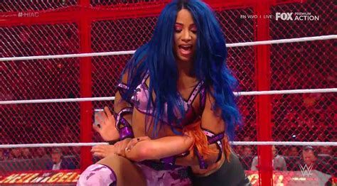 Becky Lynch Vs Wwe Hell In A Cell 2020 Sasha Banks, Wwe Hell In A Cell ...