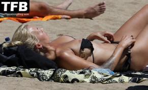 SARAH CONNOR Nude AZNude