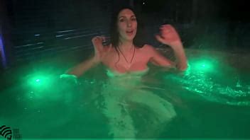 Perfetto Bagno All Aperto Bruna Xvideos