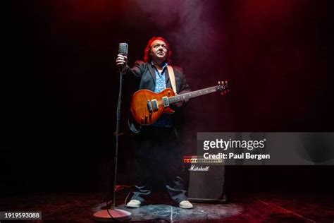 Bernie Marsden Photos And Premium High Res Pictures Getty Images