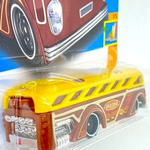 Hot Wheels Surfs Up Surfin School Bus Yellow And Brown Colour Etsy