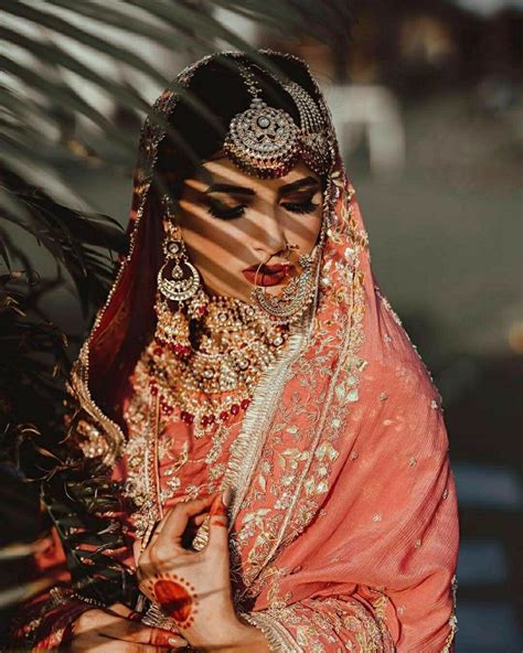 Pin By Nilesh Kasare On Bride Indian Wedding Photography Poses