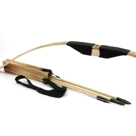 Wooden Bow and Arrow Set - CAVESTOCK