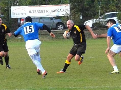 R U G B Y T O T A L E SOCIALE EMERGENZA RUGBY La Voce Di