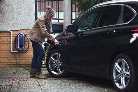 Wallbox F R Ihr E Auto Ladestation F R Zuhause Stadtwerke Garbsen