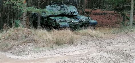 British Army Show Off New Tank Camouflage