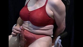 Crossdress Cumshot Wearing Red Bra And Panties XVIDEOS