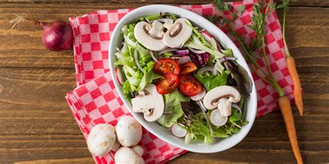 Faut il éplucher les champignons de Paris