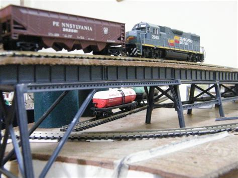 Model Train N-Scale Track Plans for Shelf Layouts - HobbyLark