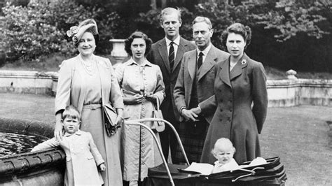 Queen Elizabeth Family Photo