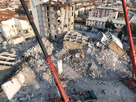 Turkish Authorities Issue Arrest Warrants For Contractors Associated