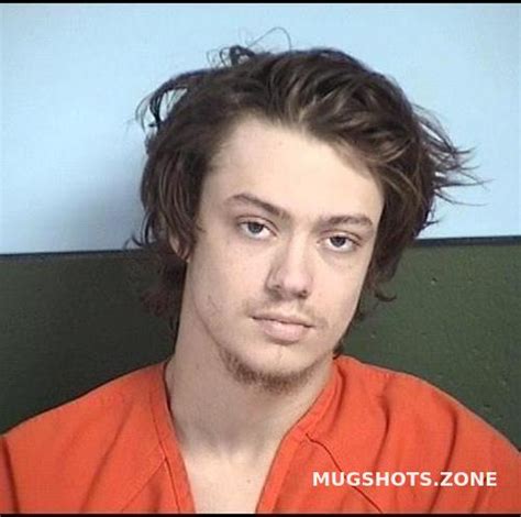 Lee Dakota Allen 04 30 2022 Walton County Mugshots Zone