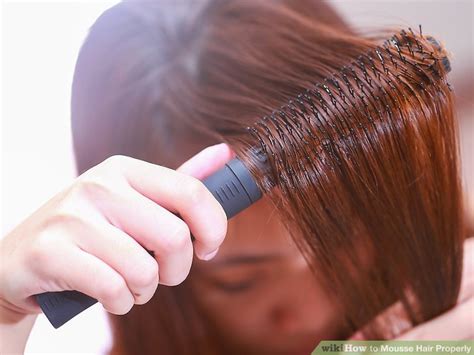 3 Ways to Mousse Hair Properly - wikiHow