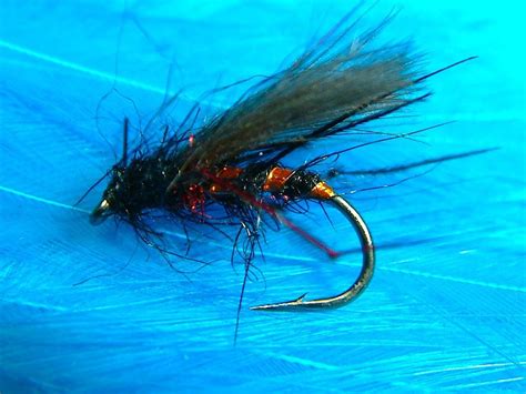 Tying The F Fly Midge Dryfly With Davie Mcphail Fly Tying Fly