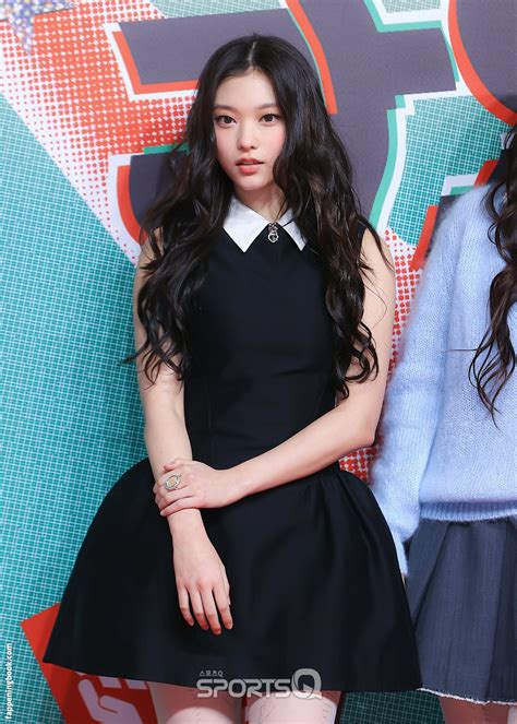 Haerin Jeans Newjeans Official NewJeans Twt Nude OnlyFans Leaks Fappening FappeningBook