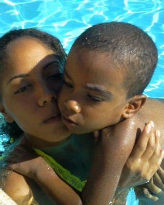 Hot And Dirty Caribian Ebony Mom Goes Naked And Horny Porn Pictures XXX Photos Sex Images