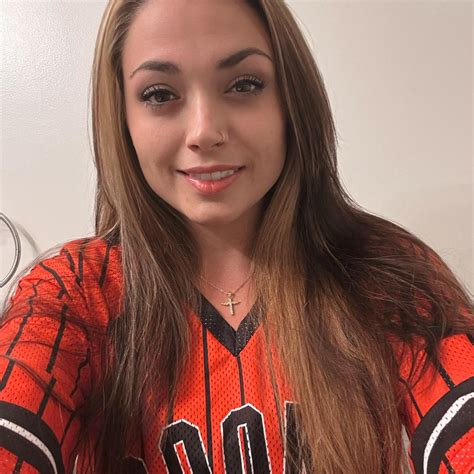 Megan - ☺️☺️ | Facebook