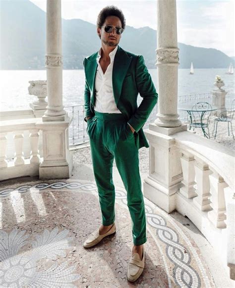 Introducir 45 Imagen Outfit Traje Verde Hombre Abzlocal Mx