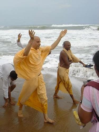 Radhanath Swami At Rameshwaram Radhanath Swami Chanting An Flickr