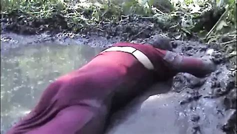 Mud Dress Gay Man Porn Feat Patrycjatv XHamster